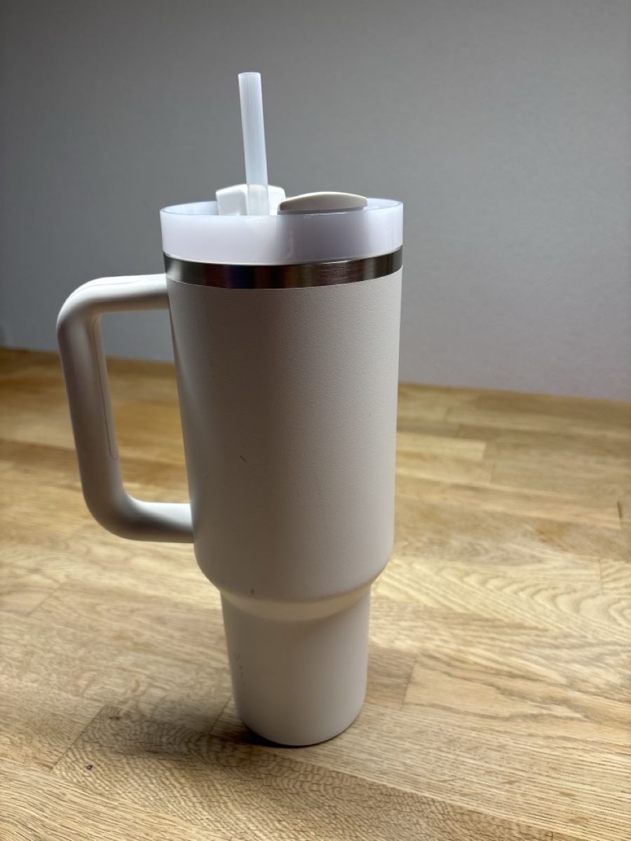 Stanley Borracce & Thermos: Stanley 1913 Quencher H2.0 FlowState 1.18l – Usato da Birr venduto da Brigitte73 1