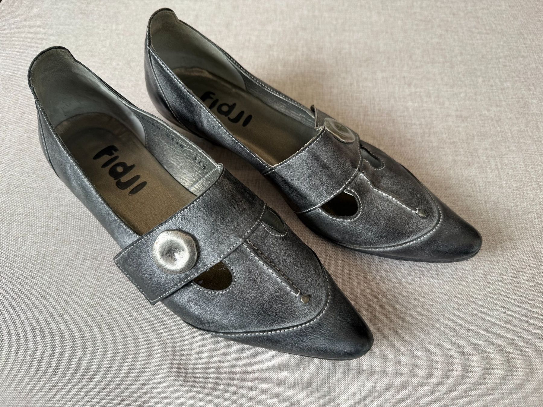Scarpe da donna: Graue Halbschune von Fidji – Usato da Rheinfelden venduto da Brise8 1