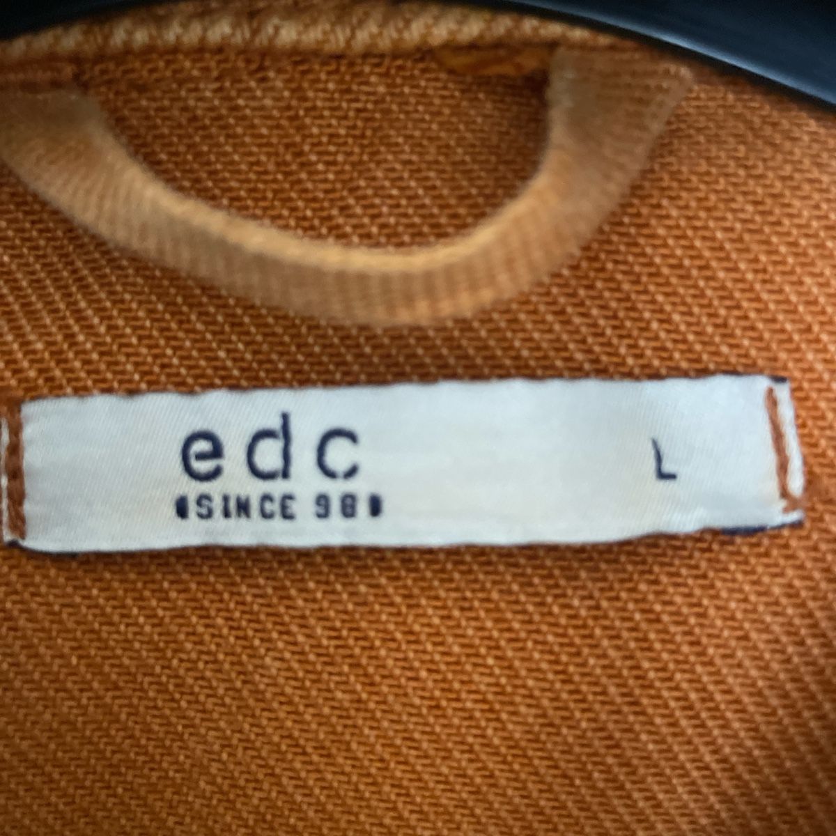 Jacken: Orange Jeansjacke L – Gebraucht aus Zürich von AnjaStauffer 1