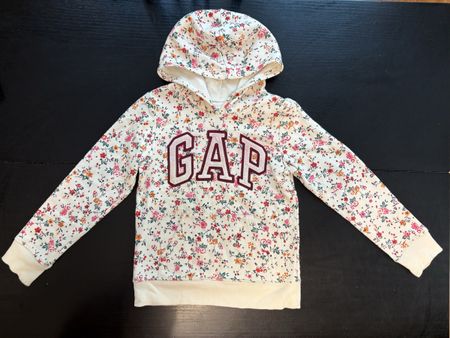 Sweatshirt “Gap” for 6-8 years 