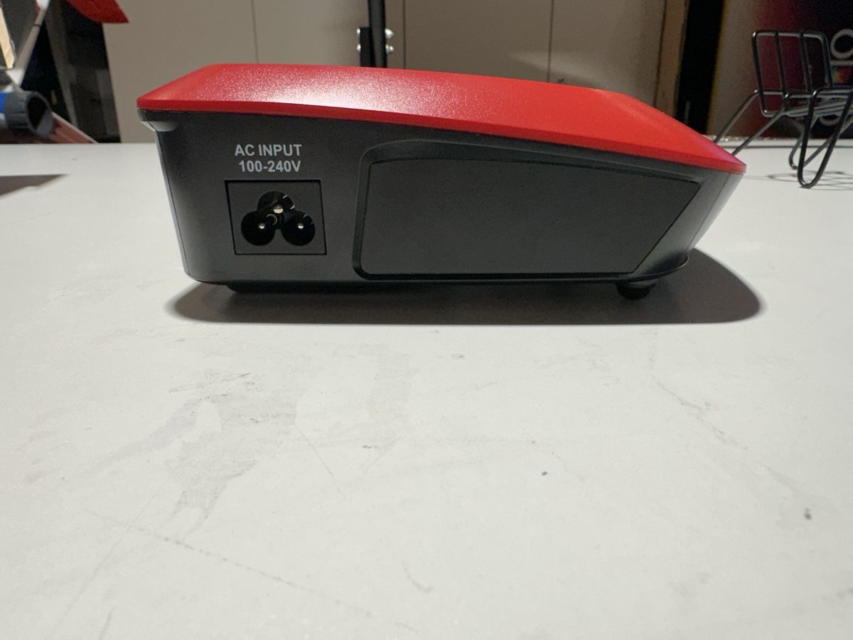Batterie, Caricabatterie & Alimentatori: HiTec X1 Ladegerät – Usato da Reinach BL venduto da Tropic_Paradise 3
