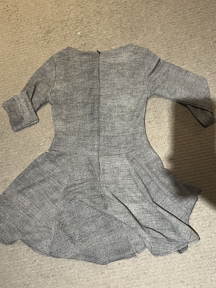 Vestiti: Graues kleid – Nuovo (secondo la descrizione) da Hindelbank venduto da mal_dm9k 4