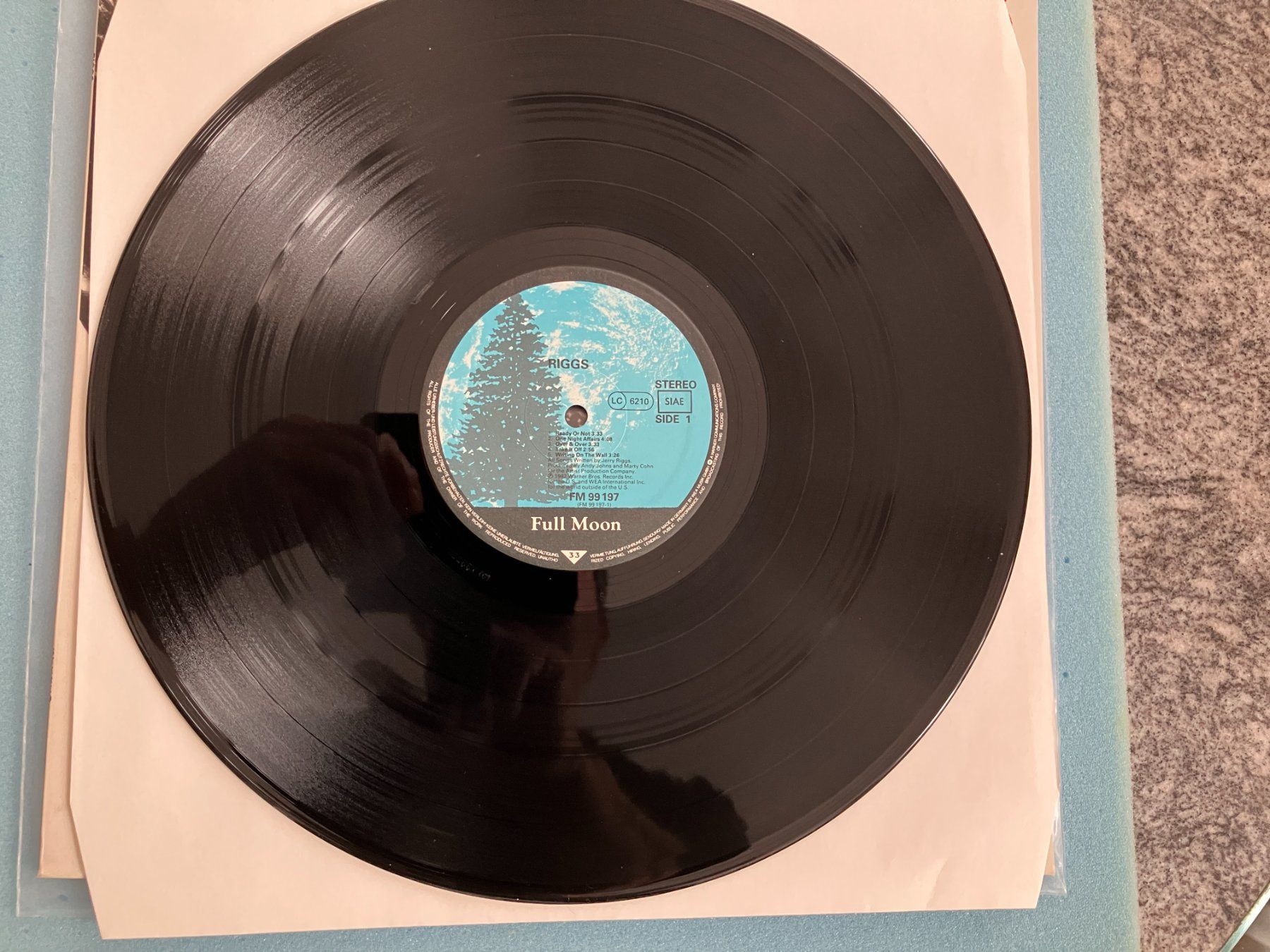 Dischi in vinile: Riggs – Usato da Aarwangen venduto da Jukebox3 5