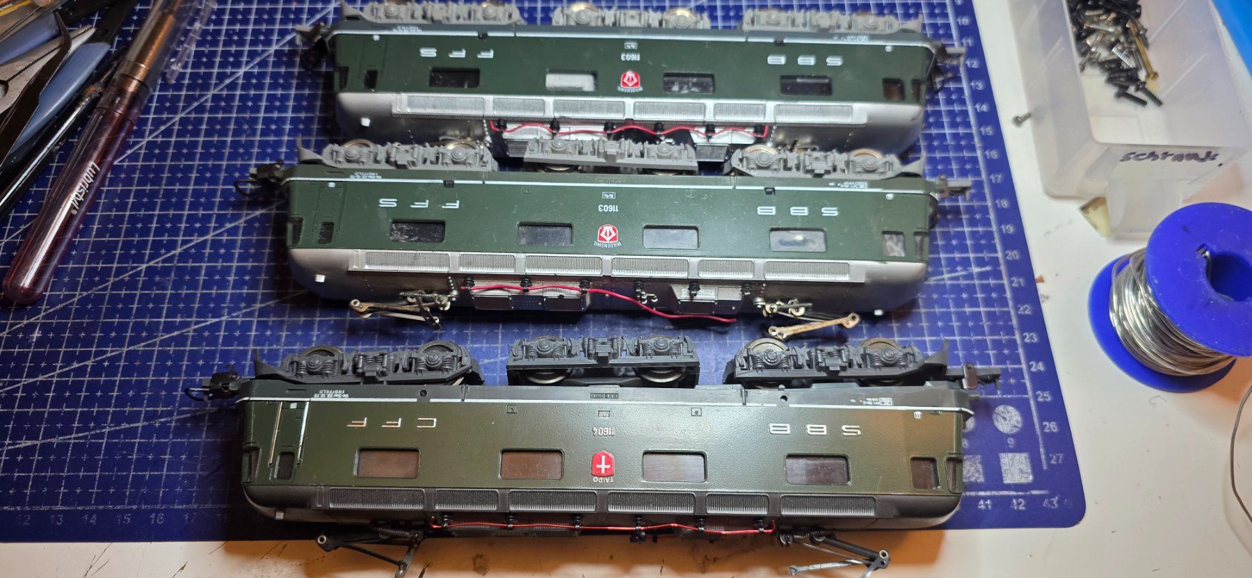Lima Modellini di ferrovie: Lima Re6/6 HO/DC  3 stück Defeckt – Difettoso da Hochfelden venduto da Danizh0 2