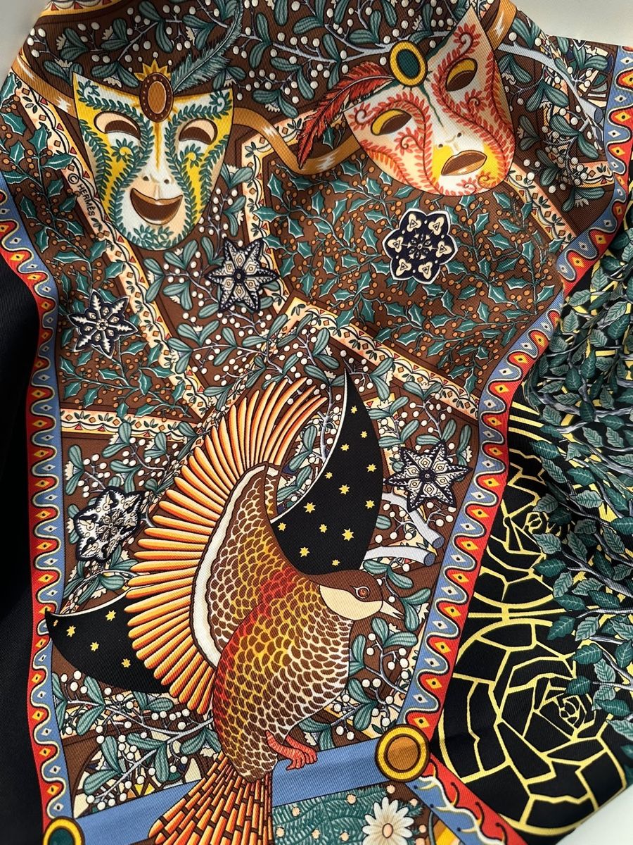 Hermès Foulard & Sciarpe: Hermes Seidentuch Axis Mundi – Nuovo (secondo la descrizione) da Binningen venduto da Yuliya15 3
