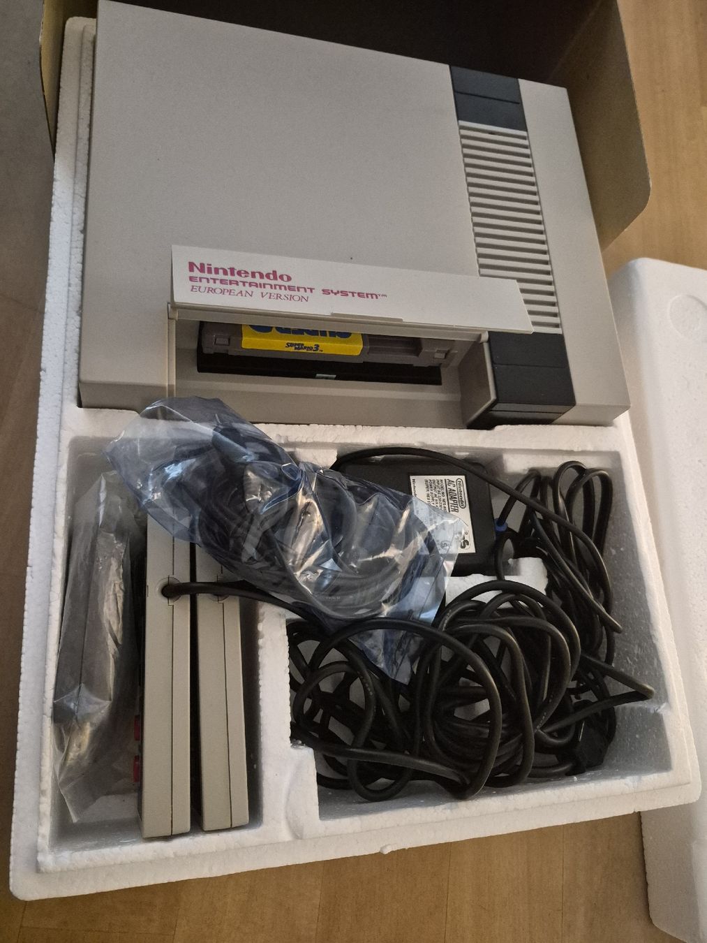 Nintendo Consoles: europäische Nintendo NES – Neuf (Voir description) à Dielsdorf par BARDARRU 3