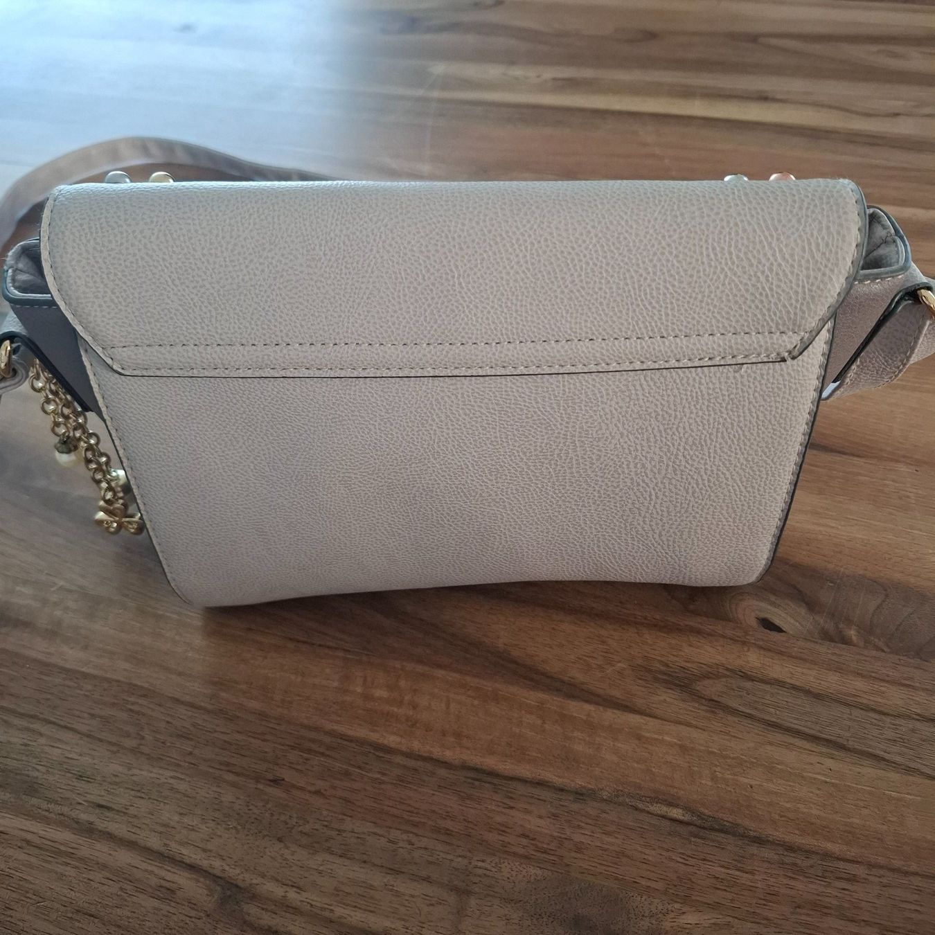 Taschen für Damen: Damen Handtasche, grau – Gebraucht aus Sisseln AG von Tropea4334 1