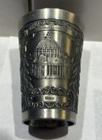 Älterer Zinnbecher mit Motiven aus St. Blasien / Deutschland