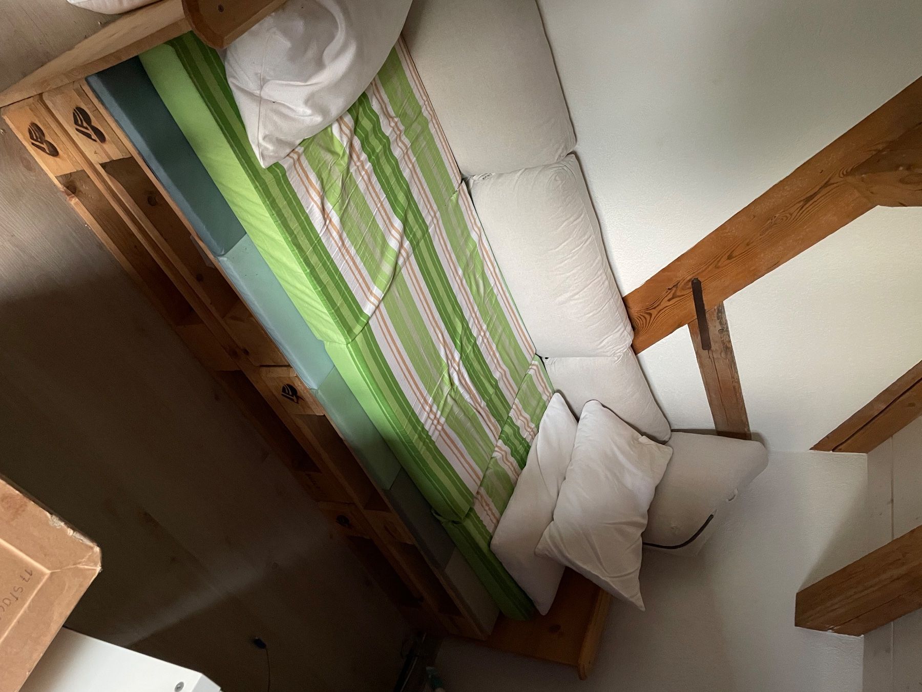 Sofas: Palettensofa – Gebraucht aus Ehrendingen von sap_zrs2 1