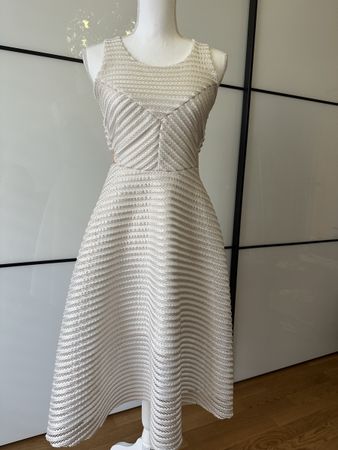 Frühling, Sommer! Hübsches Kleid Imperial, 36