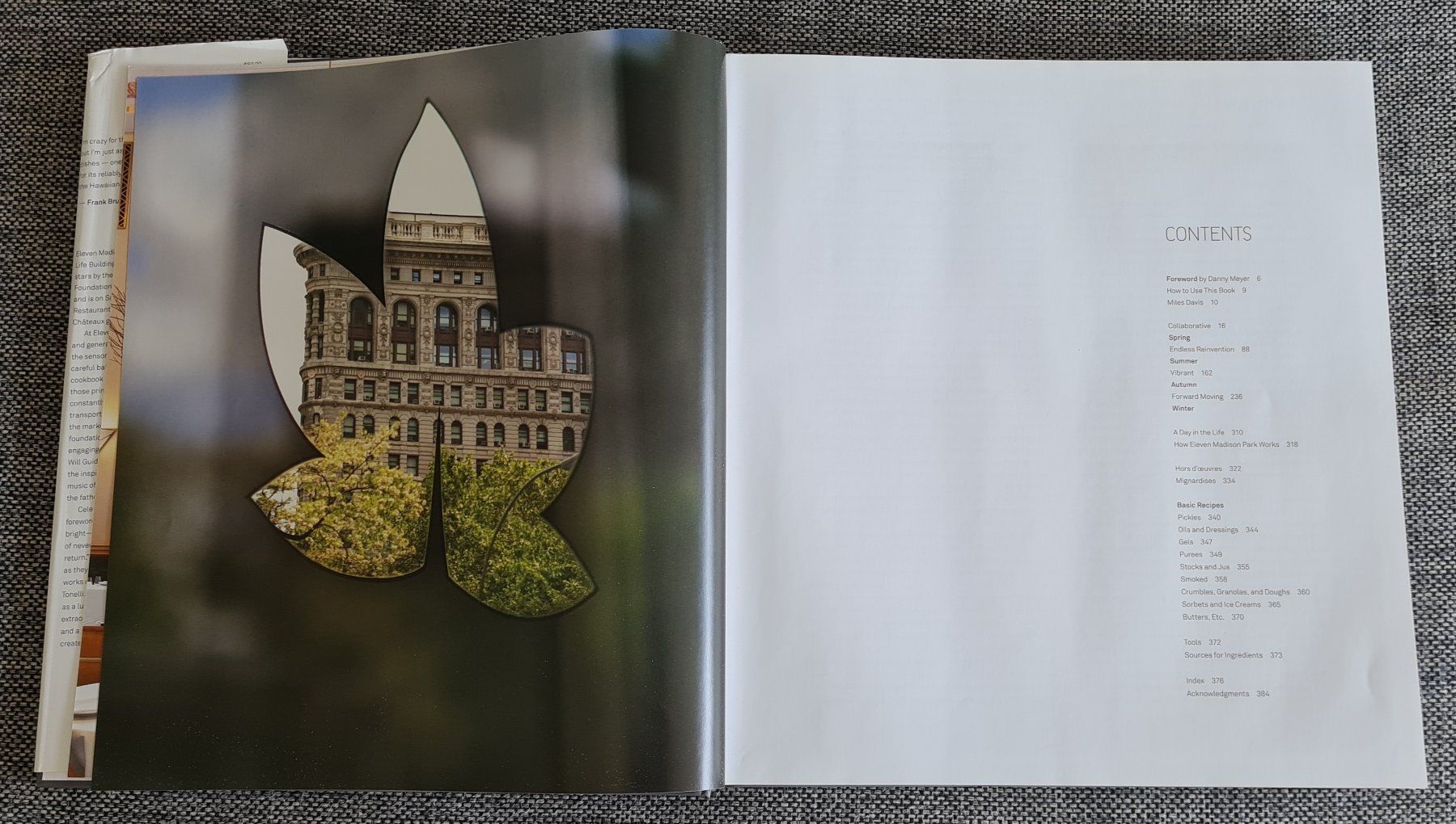 Bücher: Eleven Madison Park - The Cookbook – Neu (gemäss Beschreibung) aus Zumikon von Rosa26 3
