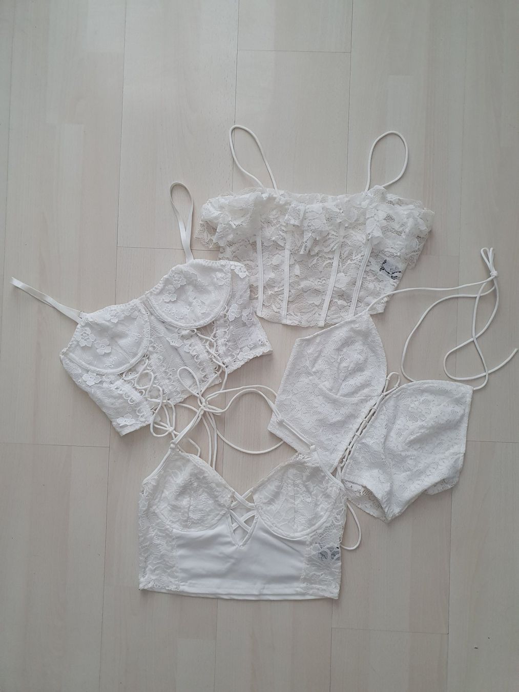 Tops: 4 helle Corsagentops Gr S – Neuf (Voir description) à Münsingen par BlackTears-3