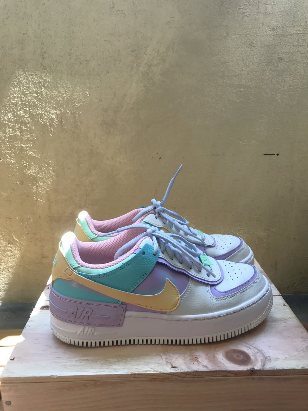 Nike Scarpe da donna: Nike Air Force I – Usato da Basel venduto da dav_2jmd 1
