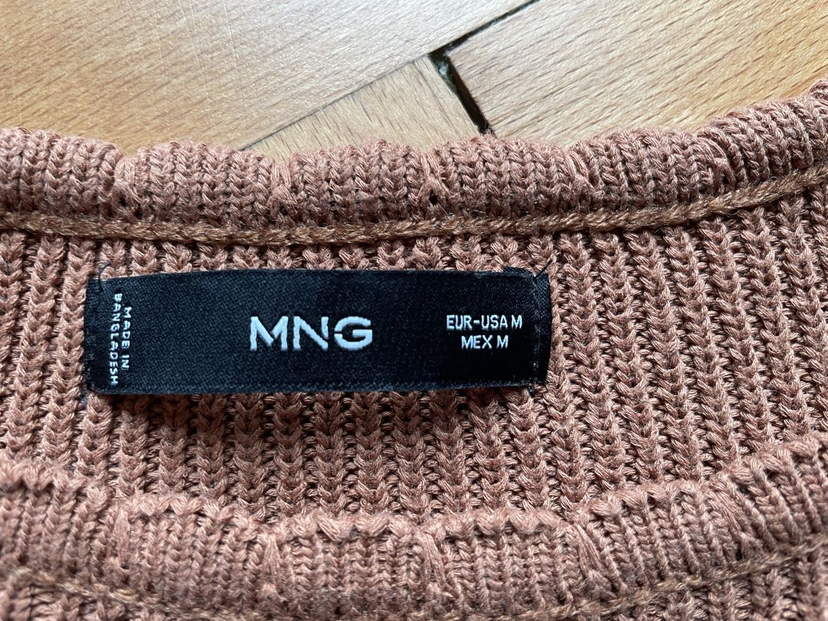 Maglioni & Felpe: Strick-Pullover rehbraun – Usato da Basel venduto da Gundeli-25 2