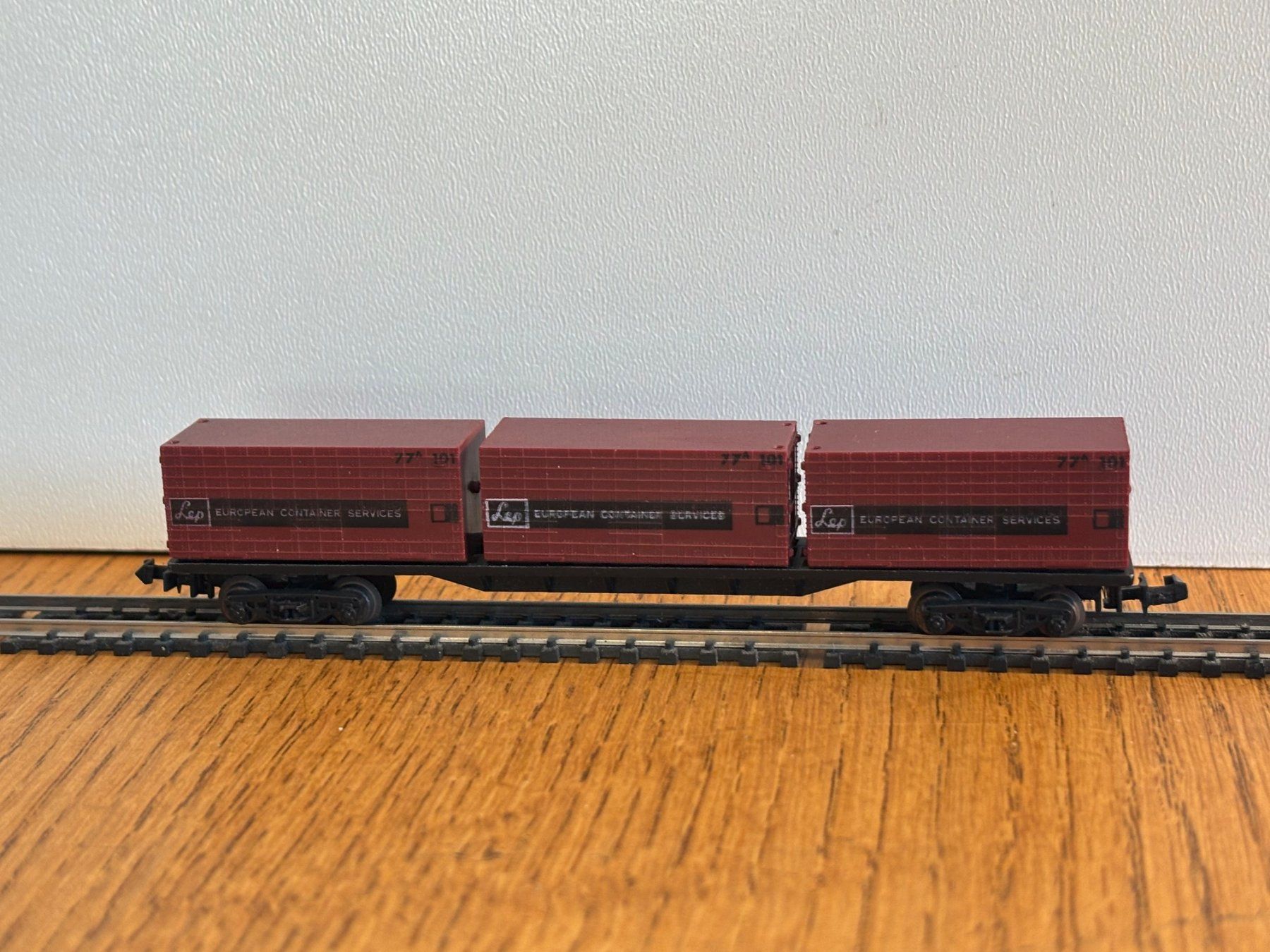 Modellini di ferrovie: L2354: Containerwagen (Spur N) – Usato da Birsfelden venduto da Birs_25 1