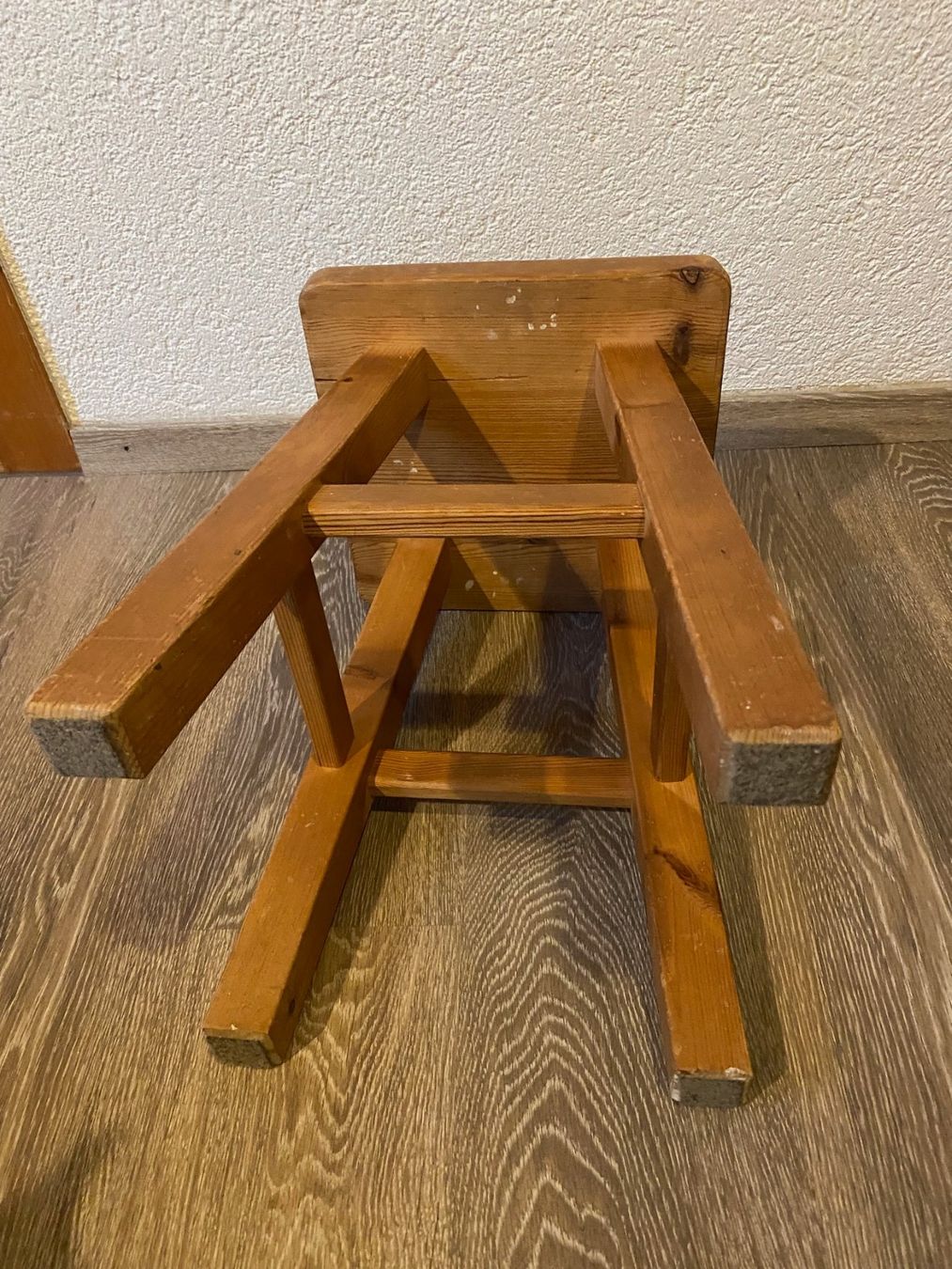 Hocker: Rustikaler Holzhocker /  Ideal zur Umgestaltung! – Gebraucht aus Hinwil von Hiwikeb 2