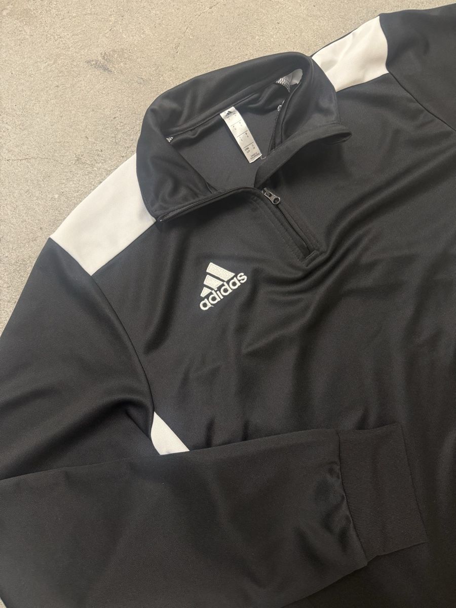 Adidas T-Shirts: Pull adidas noir blanc avec fermeture éclair taille S – Neu (gemäss Beschreibung) aus Cheseaux-Lausanne von siw_n69c 1