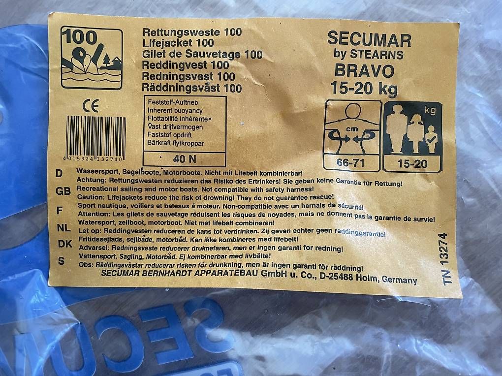 Giubbotti di salvataggio: Kinderschwimmwesten – Usato da Niederuzwil venduto da Ferdi_Fuchs 3