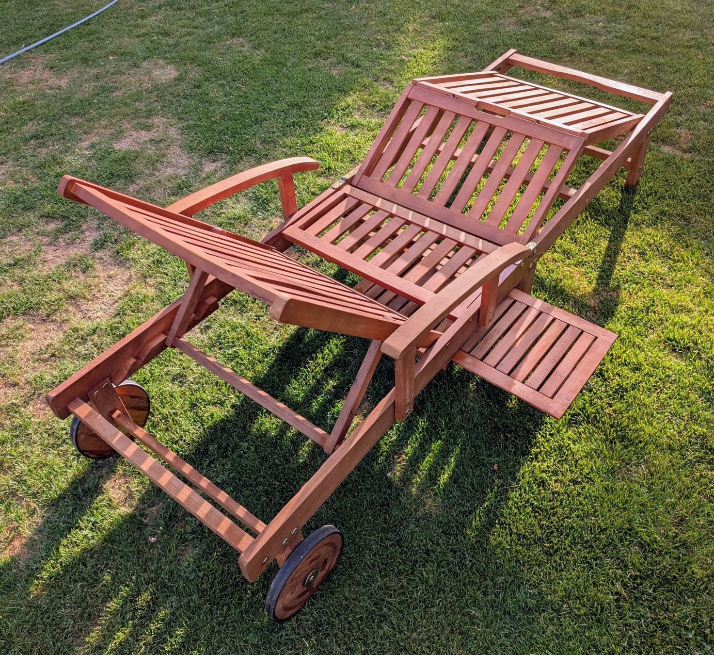 Liegen & Liegestühle: Liegestuhl / Gartenliege_Teakholz – Gebraucht aus Amriswil von Magra02 2