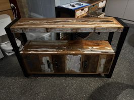 Rustikales Sideboard aus Holz und Metall, Top Zustand