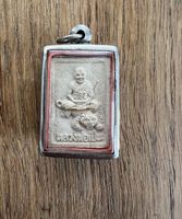 Thai amulett phra phong nang suea ruun reak