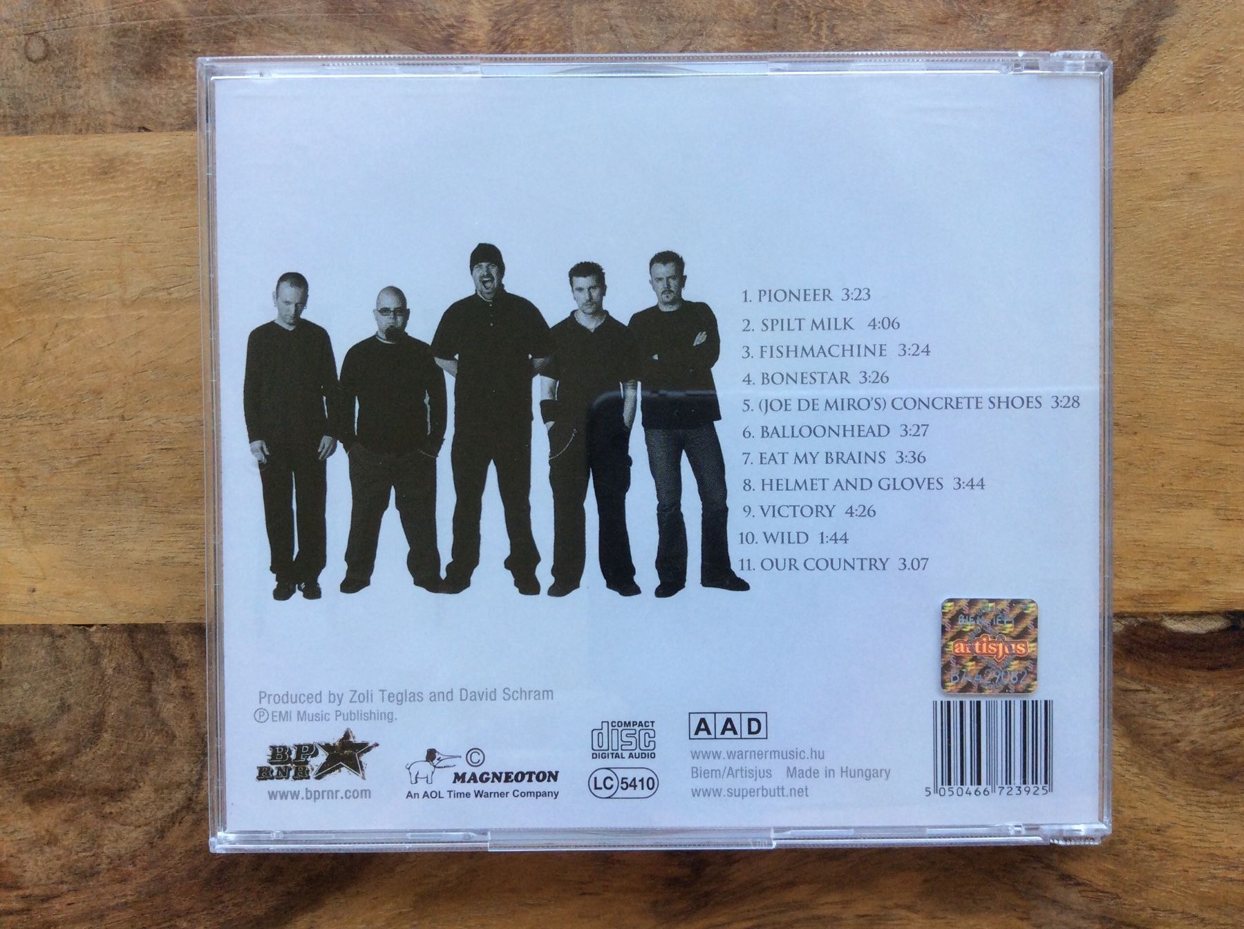 CD: Superbutt – The Unbeatable Eleven – Usato da Horgen venduto da flyingpenguin2000 2