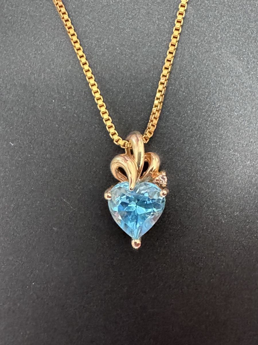 Ciondoli: Anhänger Gold mit Kette 24K – Nuovo (secondo la descrizione) da Au ZH venduto da parabellum60