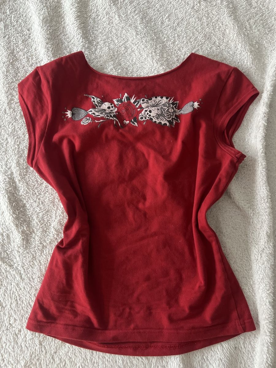 Ed Hardy T-shirts: Ed Hardy Shirt – D'occasion à Birsfelden par kik_qtt8 1