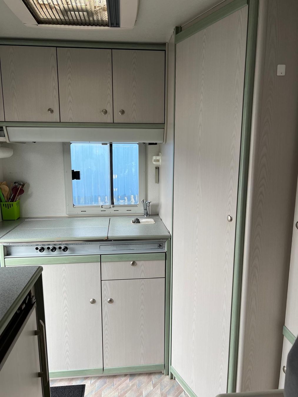 Fiat Camping Fahrzeuge: Fiat Ducato Wohnmobil – Gebraucht aus Brittnau von sba_w8sf 8
