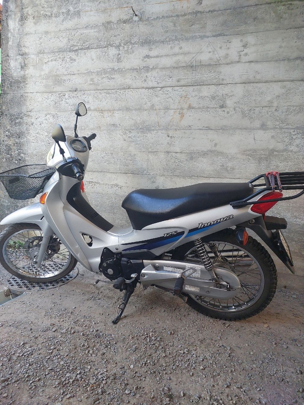 Honda Scooters: honda anf125 – Gebraucht aus Wattwil von wattwil1992 1