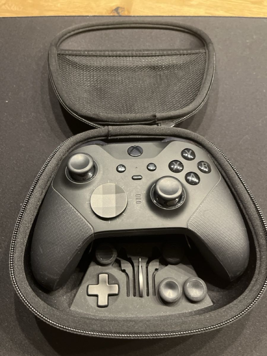 Manettes: Xbox Elite Series X Scuff Controller – D'occasion à Flawil par Poltis