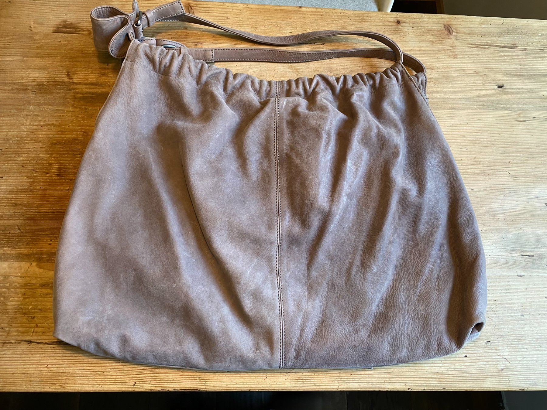 Kookai Borse da donna: Wildleder Tasche Marke Kookai – Usato da Erschwil venduto da r.kuery1 3