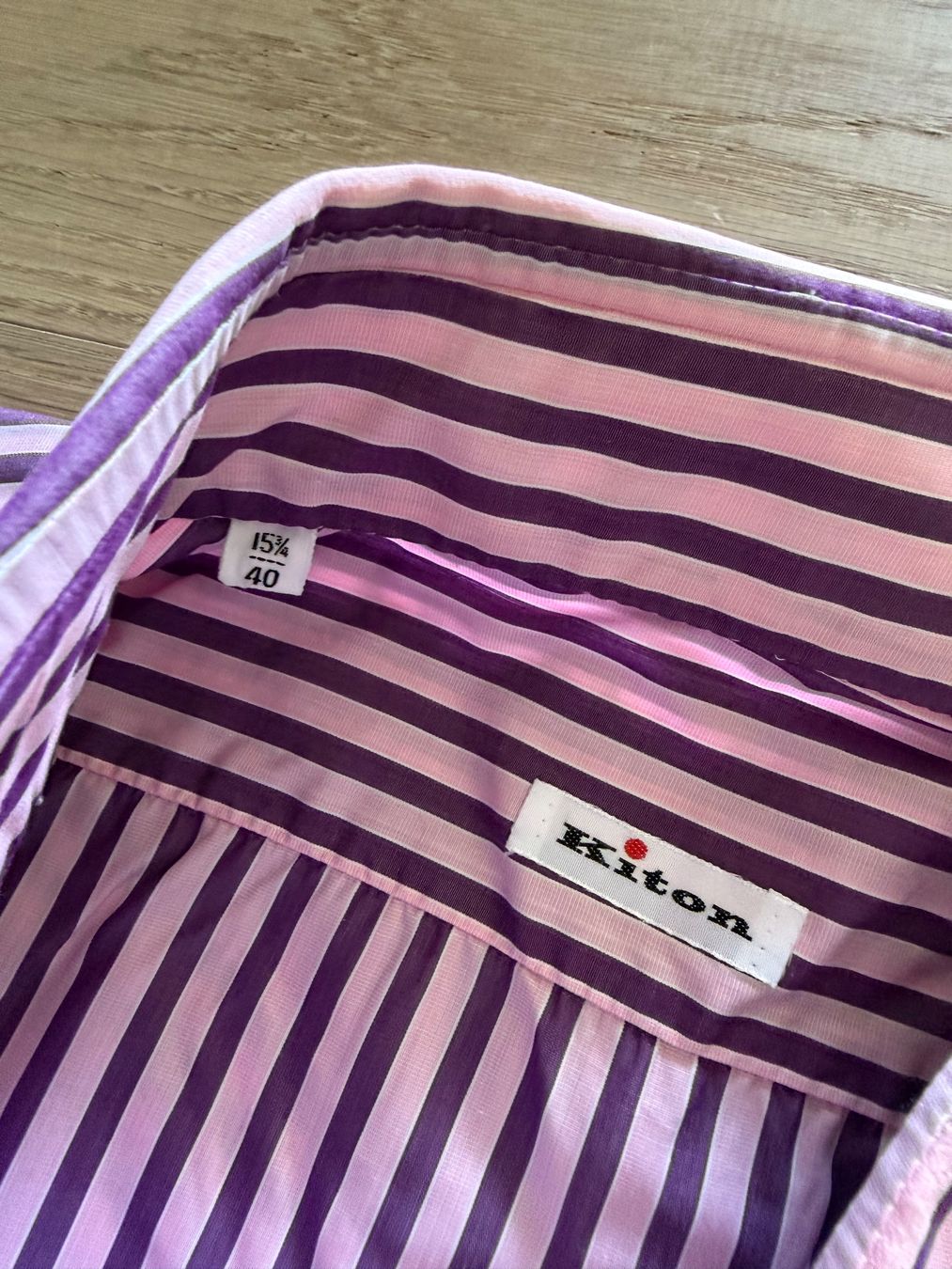 Kiton Camicie: Kiton Herren Hemd gestreift, Grösse 40/15 3/4 – Usato da Oberwil b. Zug venduto da hallihallo12 1