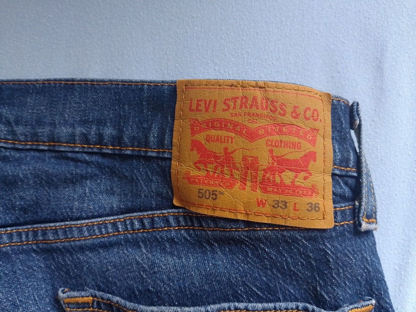Levi's Jeans: Levi's Jeans 505 (W33 L36) – Usato da Eglisau venduto da sch_m6rw 3