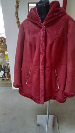 Winterjacke mit Kapuzze, Grösse L