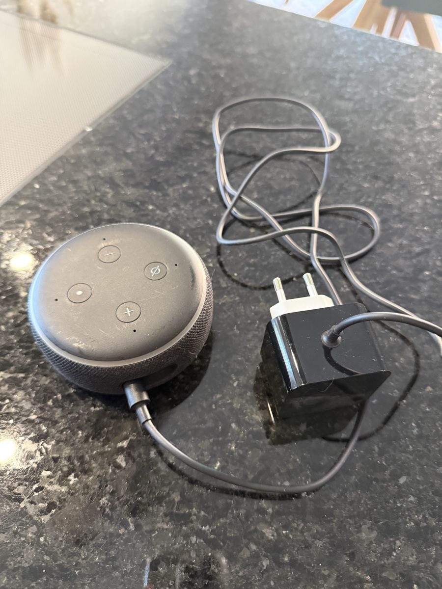 Amazon Lautsprecher:  Amazon Echo Dot (3ème gène) – Gebraucht aus Le Landeron von MaxStonem_ 1