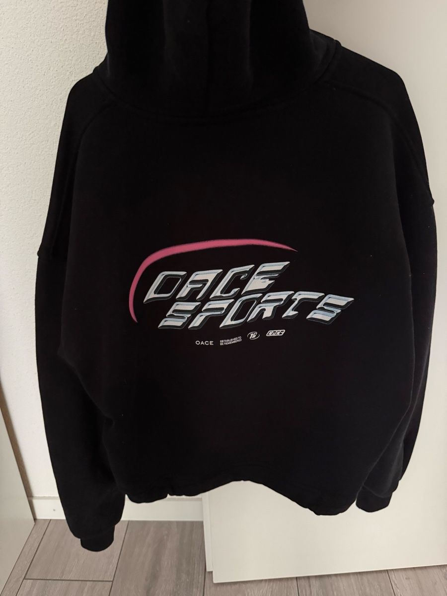 Pullover & Sweatshirts: Sweater – Neu (gemäss Beschreibung) aus Riehen von zvillimchaste