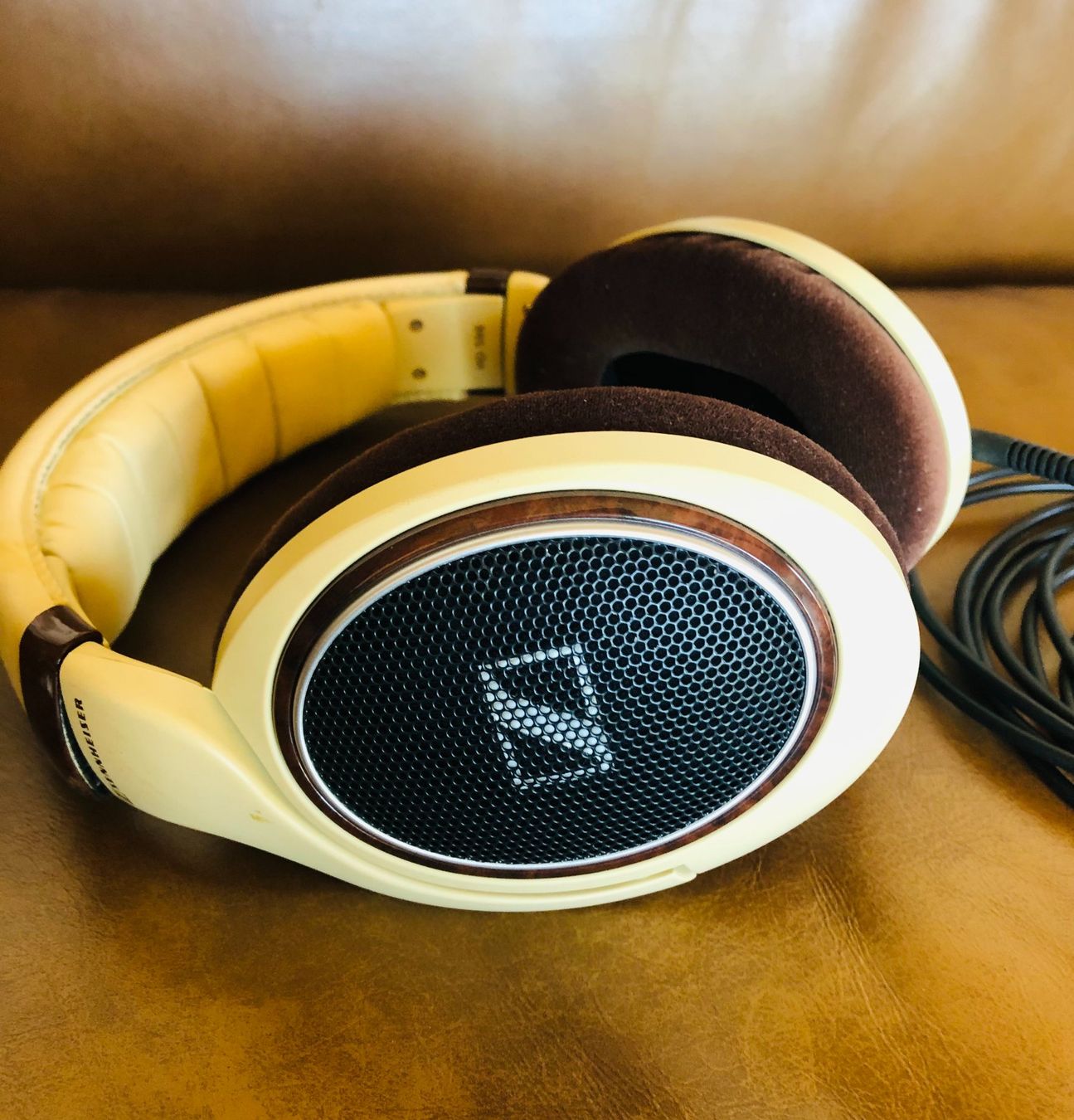 Cuffie: Casque Sennheiser HD 598 – Usato da Les Pontins venduto da dom2010 1
