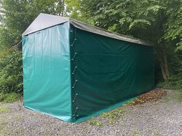 Grosses Blachenzelt zu verkaufen 