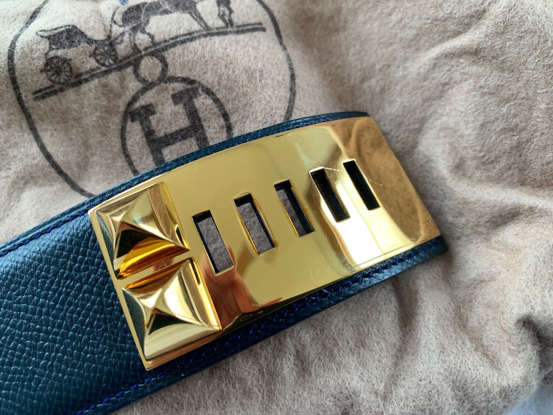 Hermès Cinture: HERMÈS Gürtel Collier de Chien 76cm VINTAGE – Usato da Bützberg venduto da Alexaborn 4