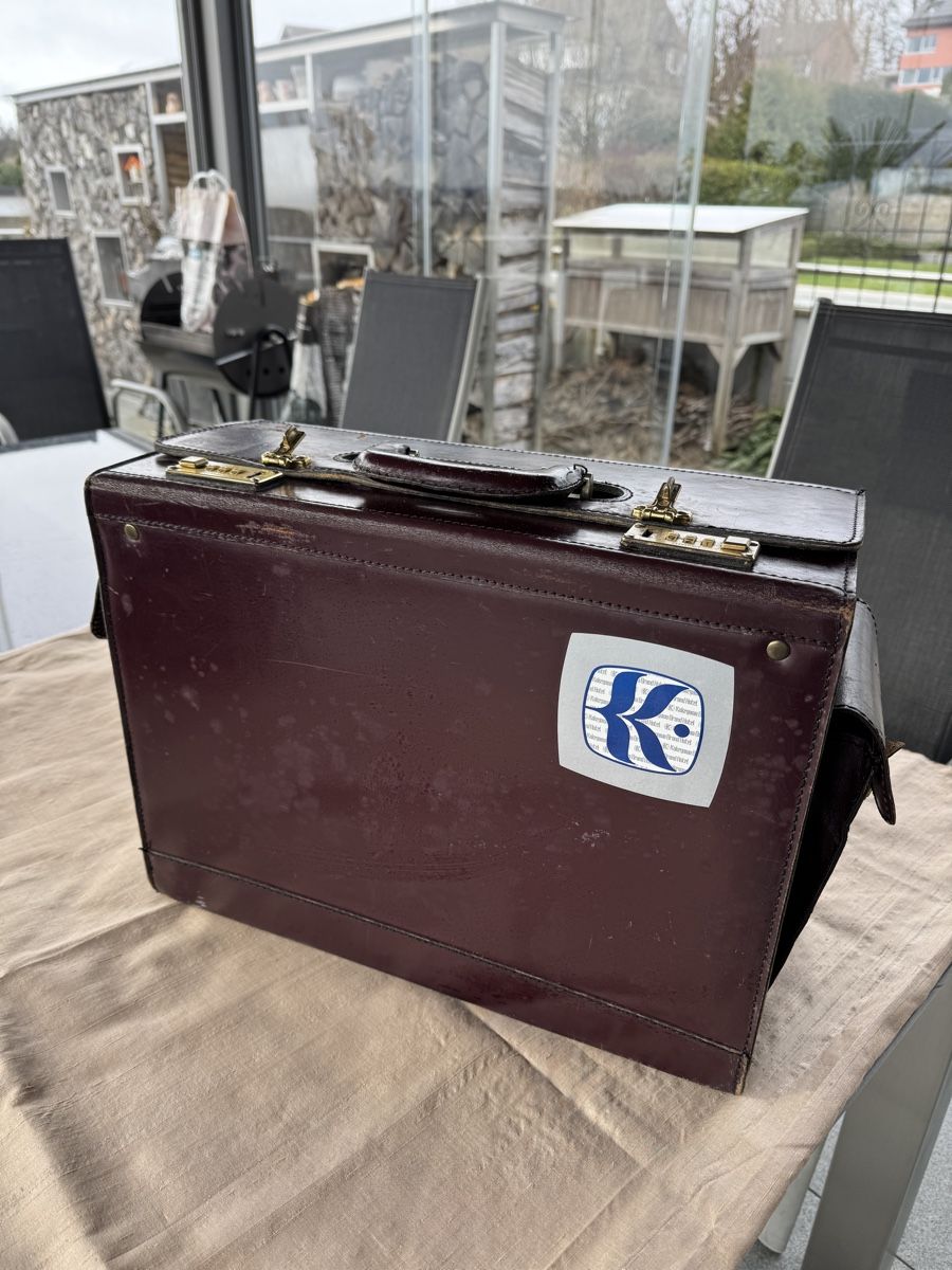 Valigie: Pilotenkoffer, Leder, gebraucht – Usato da Kloten venduto da carro49 2