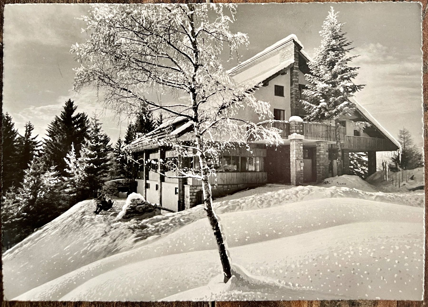 Cartoline postali: CARDADA - ALBERGO - RISTORANTE 1954 – Usato da Lutry venduto da Ediego