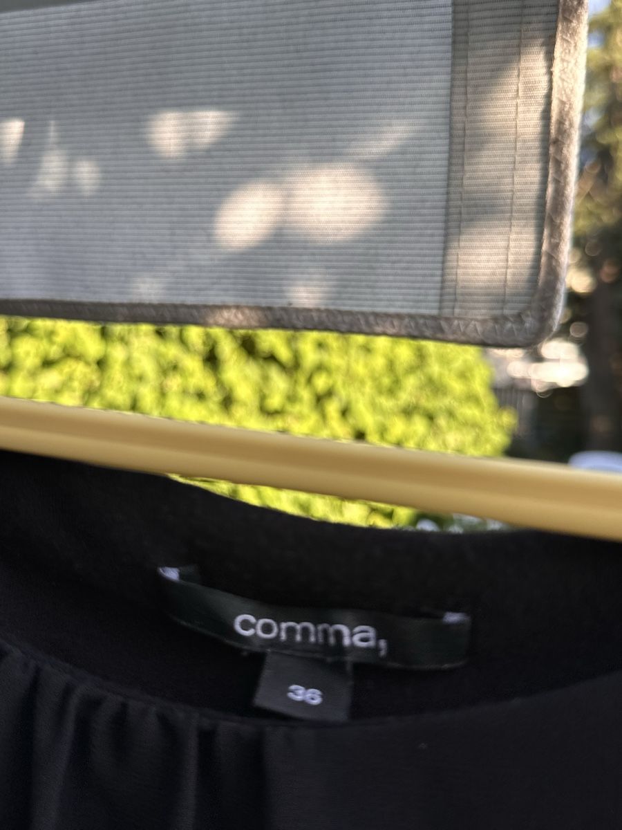 Comma Top: Commas Sommer Top, Schwarz, Gr. 36  – Usato da Lenzburg venduto da selabella 1