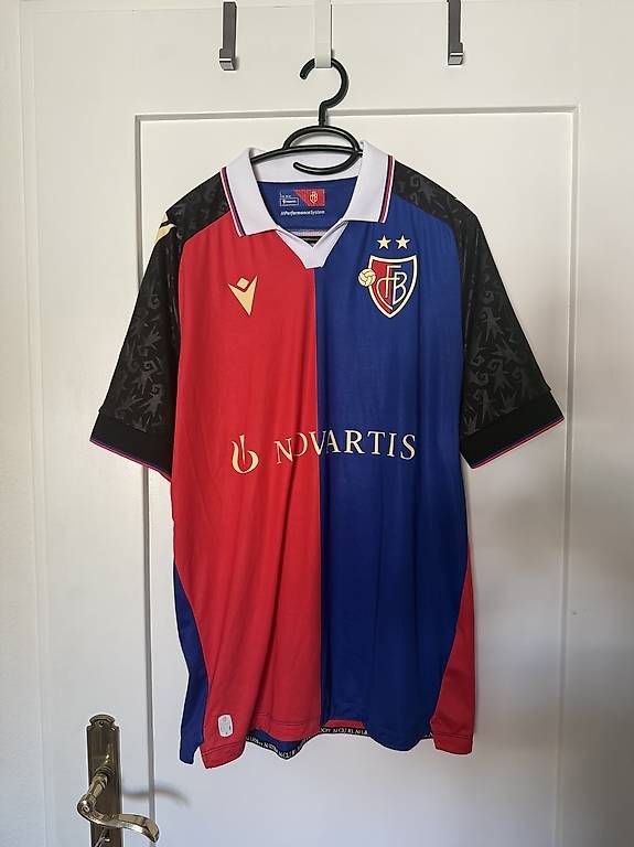 Canottiere & Pantaloni: Fc Basel Trikot L – Usato da Basel venduto da momo.st