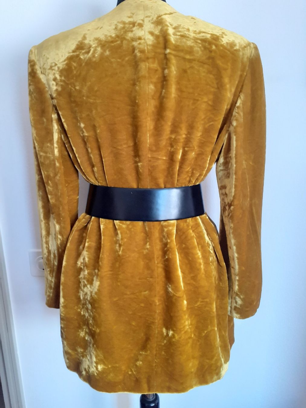 Jacken: Giacca vintage Krizia – Gebraucht aus Morbio Inferiore von vin_fdj2 4