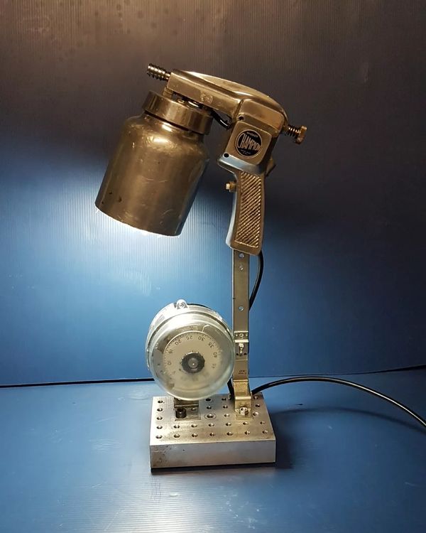 Lampada a cherosene vintage con paralume in vetro