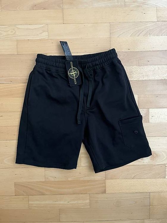 Pantaloni: Neu mit Etikett Stone Island Short Grösse S – Usato da Niederuzwil venduto da PatriziaKeller76