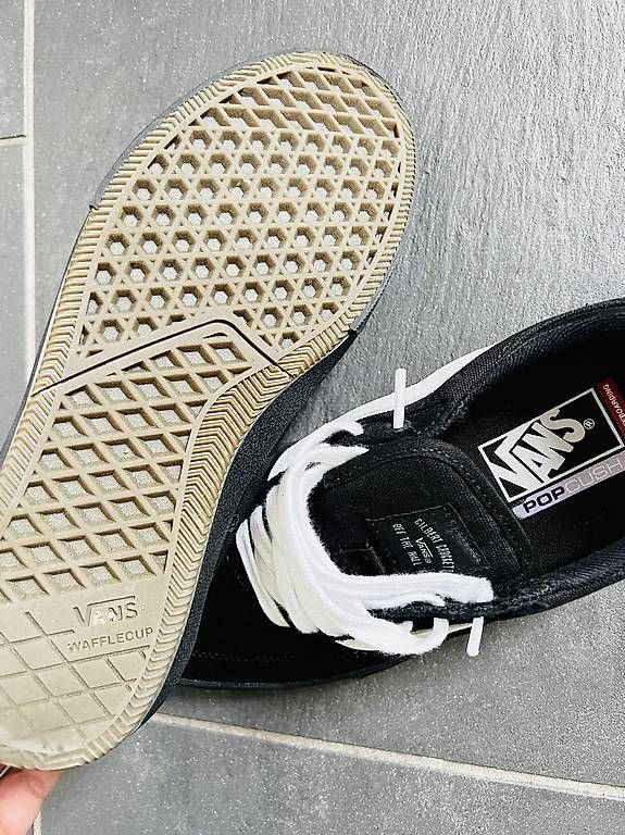 Scarpe da uomo: Vans Schuhe , Shoes – Usato da Bern venduto da Things4U2buy 2