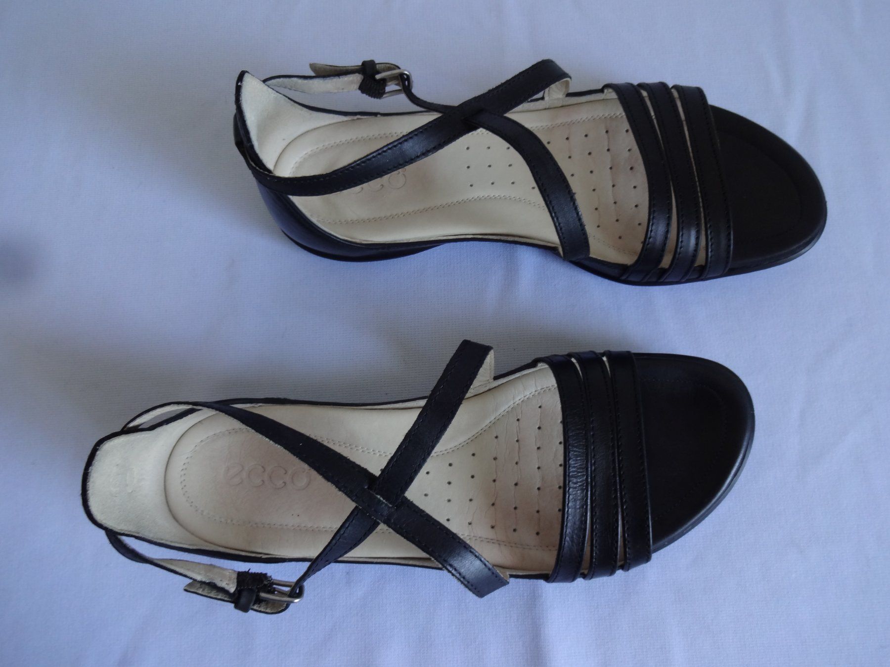 Ecco Scarpe da donna: * ECCO * Echtes Leder Schwarze Sandalen – Usato da Frauenfeld venduto da Riaa 1