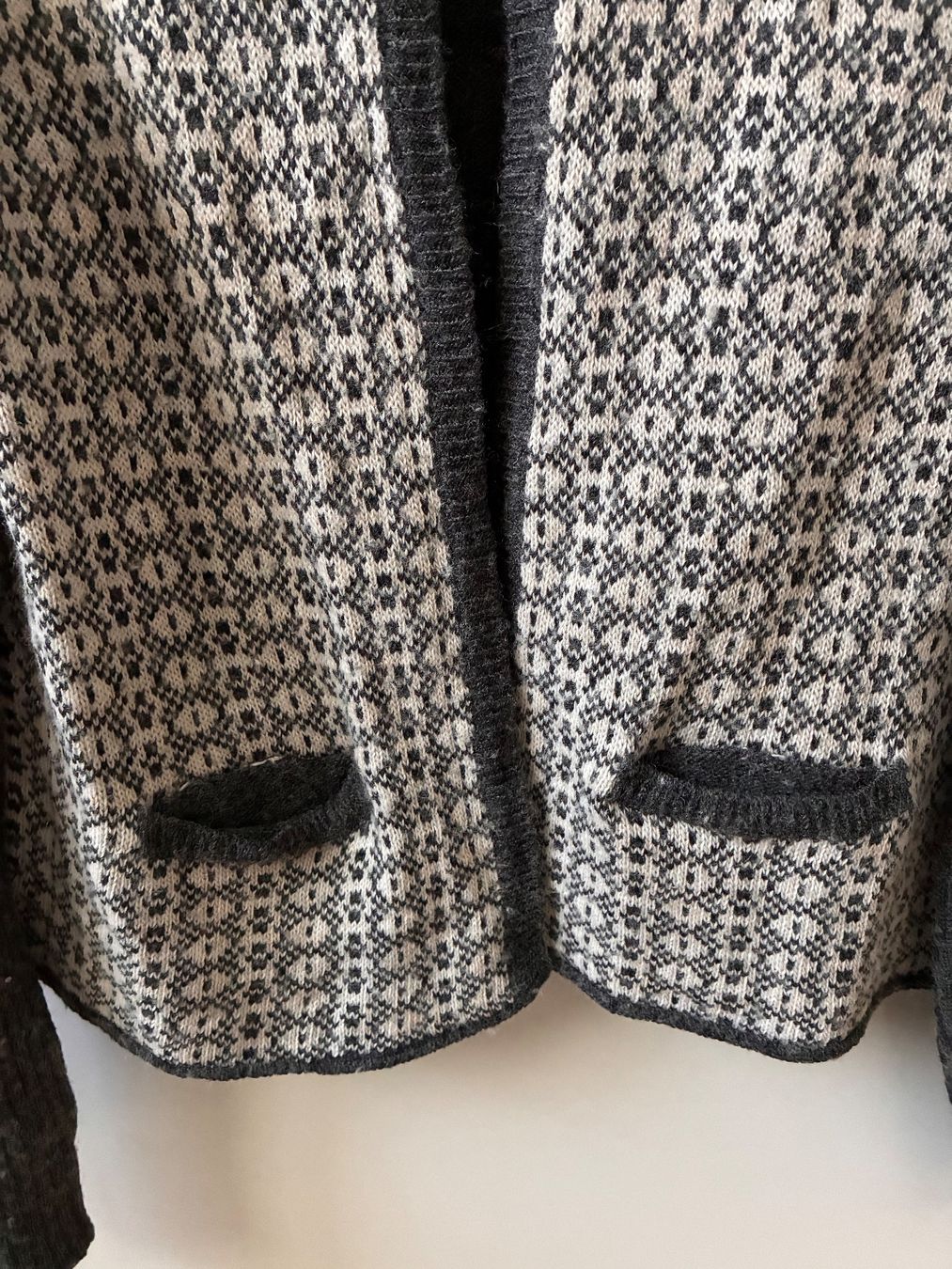 Kookai Jacken: Kookai Strickjacke, Taille 1, Gr. 36/S – Gebraucht aus Bättwil von tre_tj9g 1